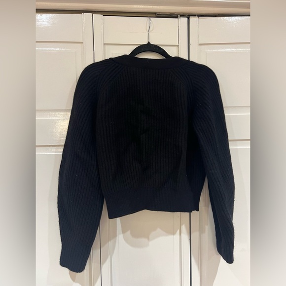 EUC Theory the Sculpted Sleeve Cable Thick Knit Cardigan Sweater - Picture 7 of 7